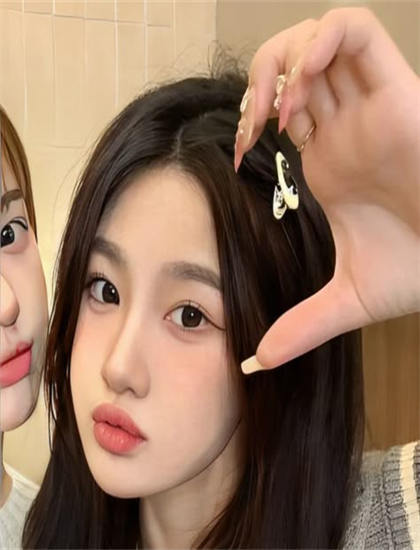 自拍_黄色是什么色调_嫡女归全文免费阅读四个绝色婢女一人掌财